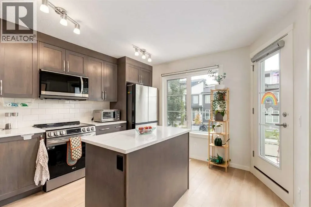 104, 474 Seton Circle SE