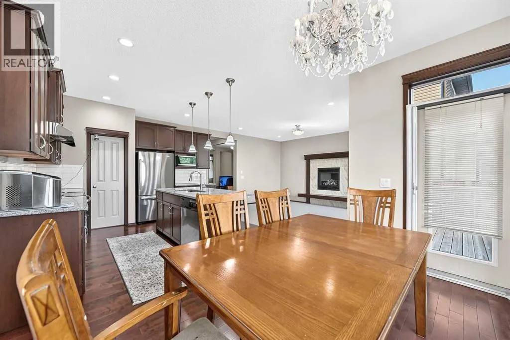 36 Auburn Bay Avenue SE