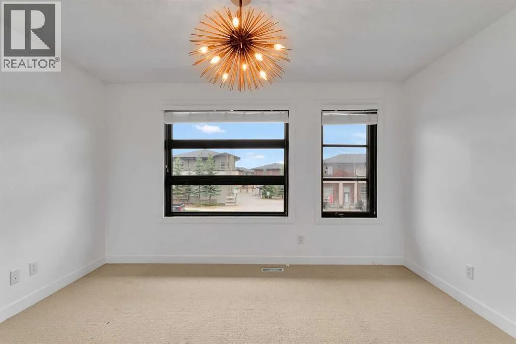 55 Aspen Hills Green SW