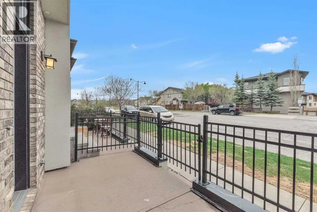 55 Aspen Hills Green SW