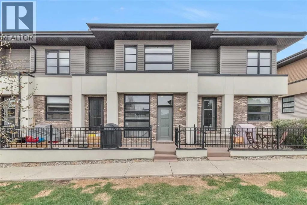 55 Aspen Hills Green SW