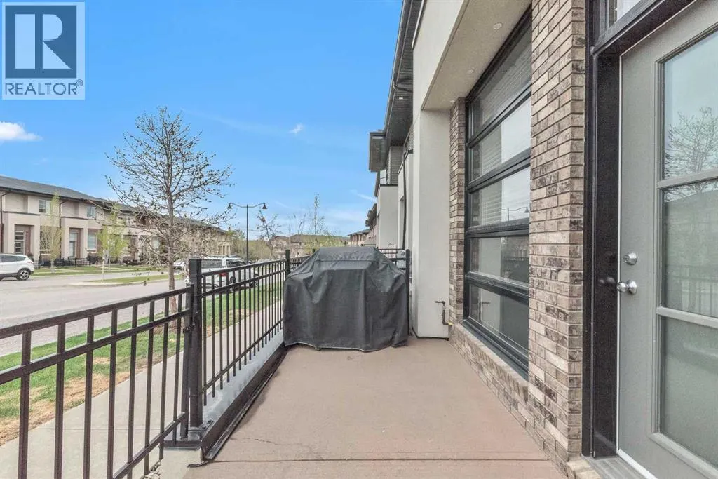 55 Aspen Hills Green SW