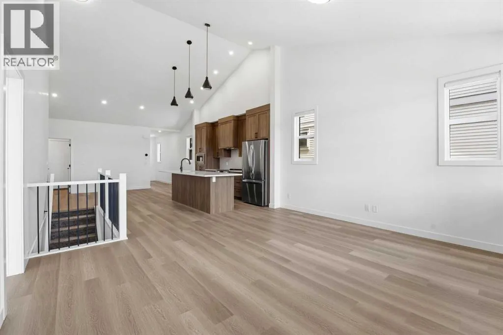 1600, 15 Coopersfield Link SW