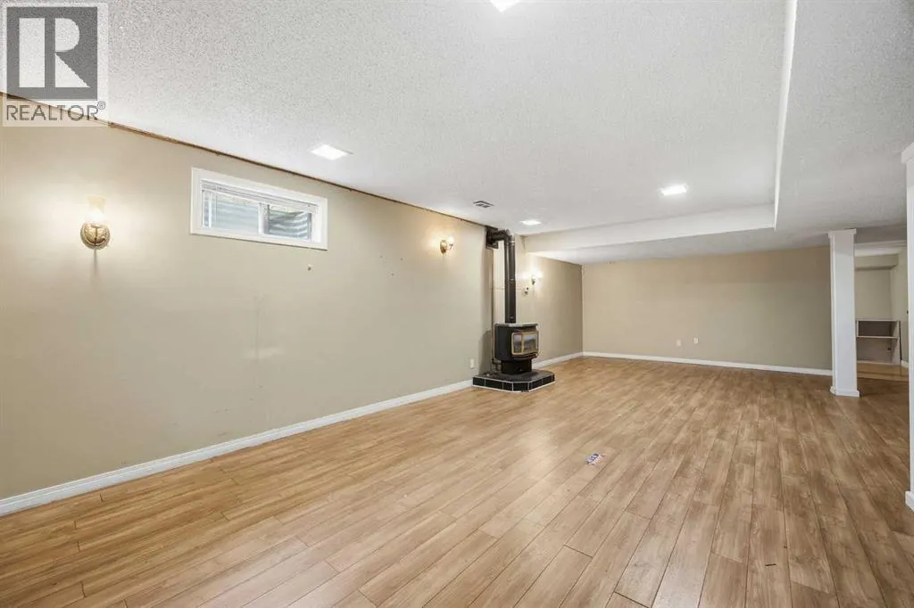 258 Kennedy Crescent