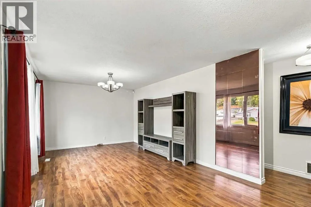 34 Alberta Drive