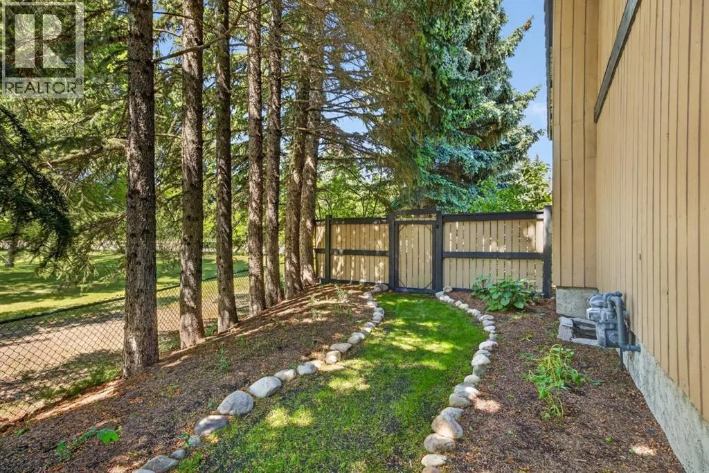 1215 Varsity Estates Drive NW
