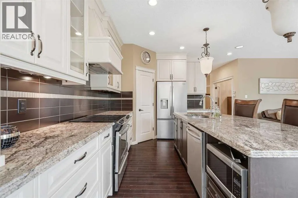 160 Brightoncrest Manor SE
