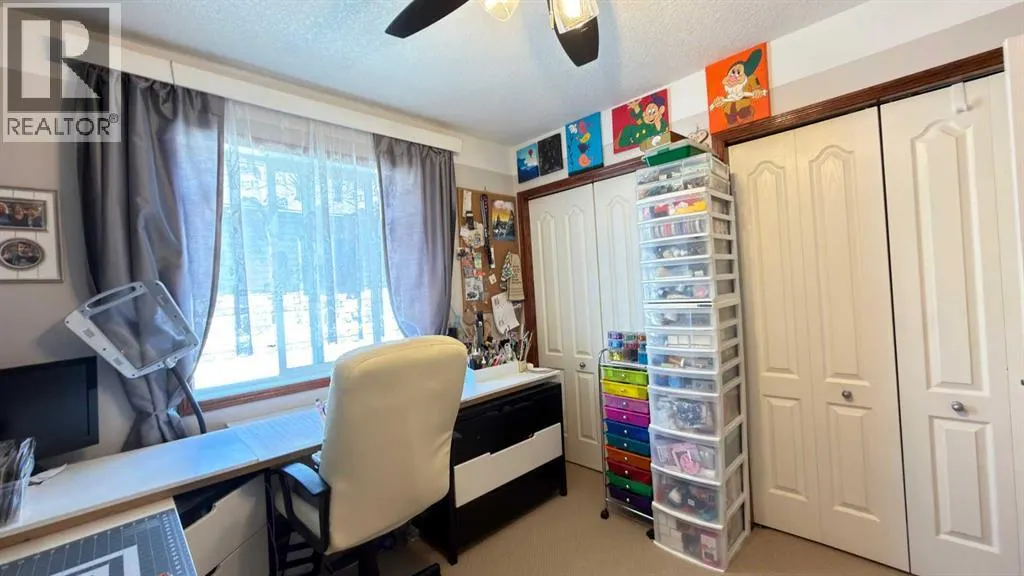 123 Hawkmere View