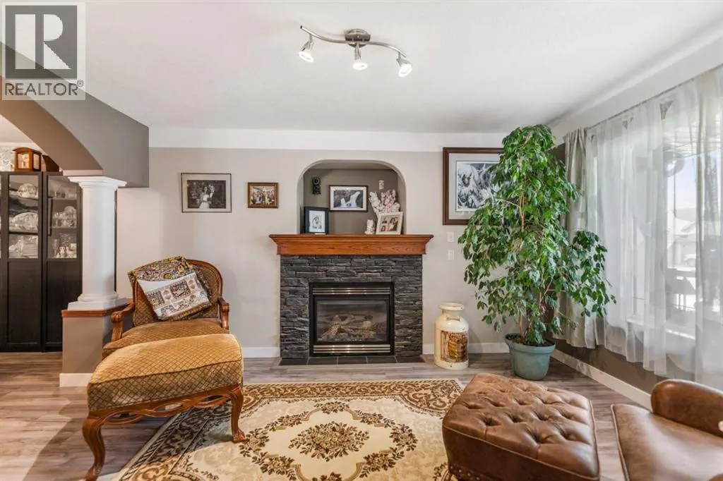 123 Hawkmere View