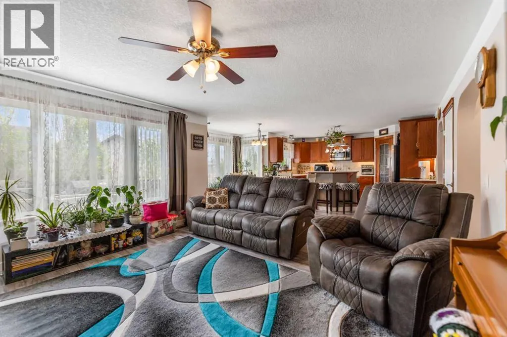 123 Hawkmere View
