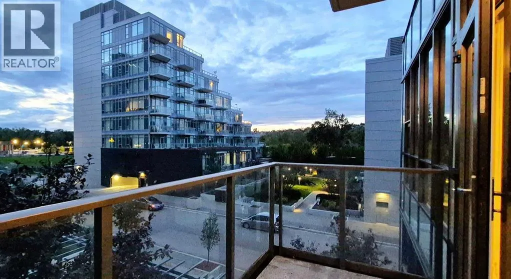 301, 51 Waterfront Mews SW