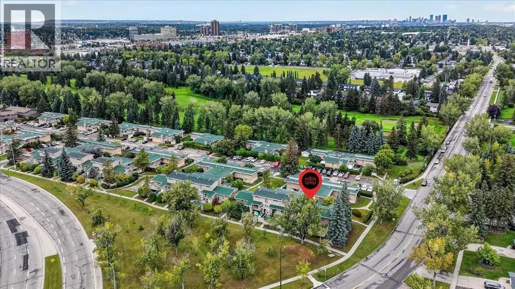 305, 11010 Bonaventure Drive SE