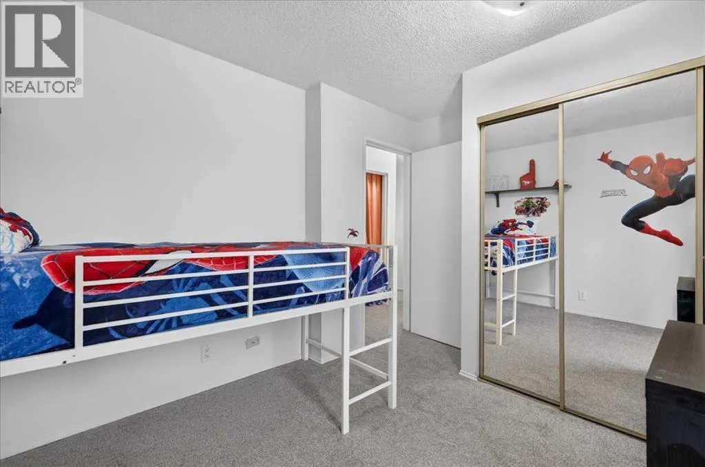 305, 11010 Bonaventure Drive SE