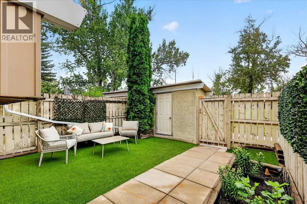 305, 11010 Bonaventure Drive SE
