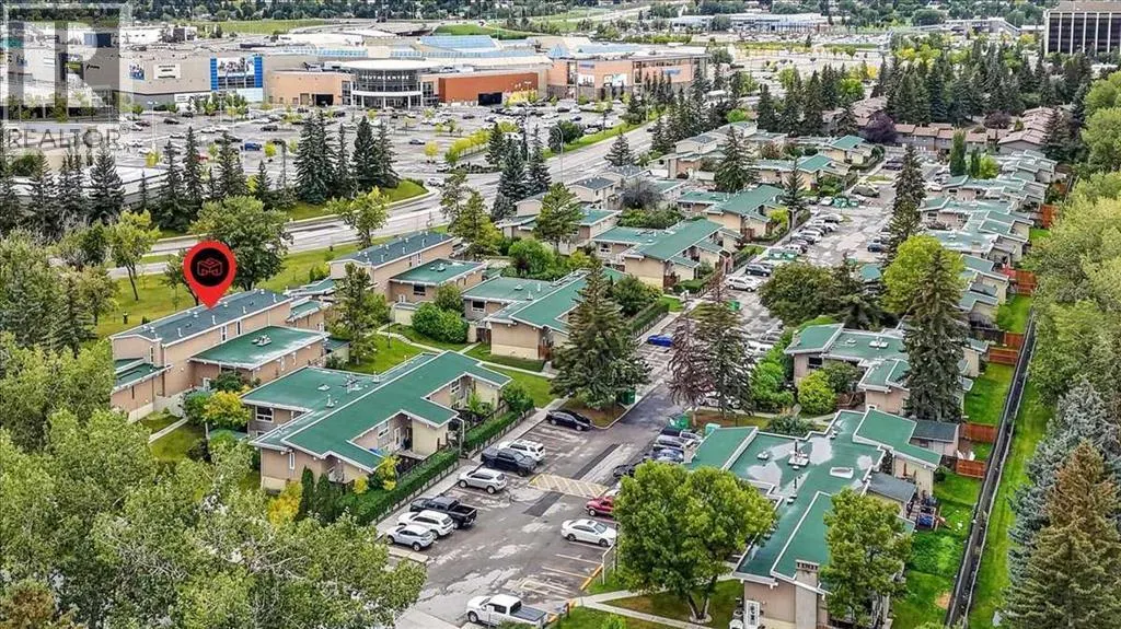 305, 11010 Bonaventure Drive SE