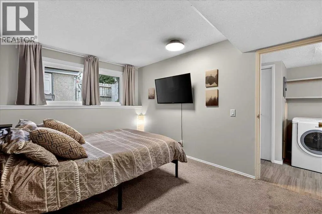305, 11010 Bonaventure Drive SE
