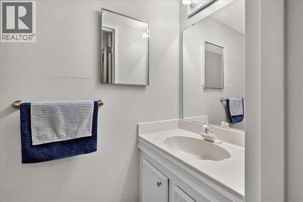 305, 11010 Bonaventure Drive SE