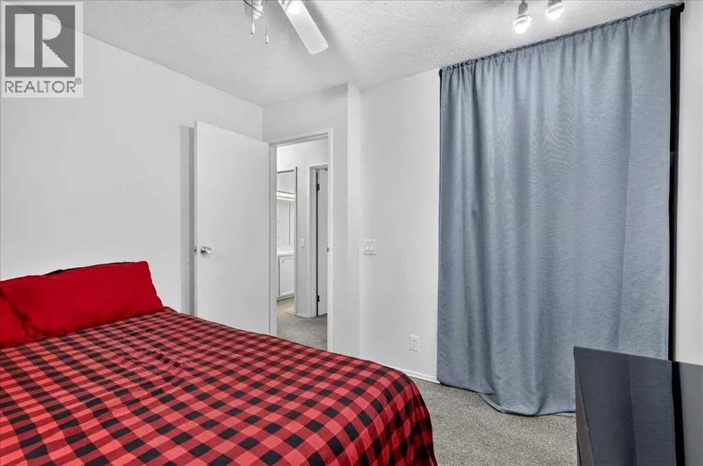 305, 11010 Bonaventure Drive SE