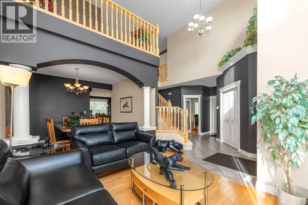 112 Cove Crescent