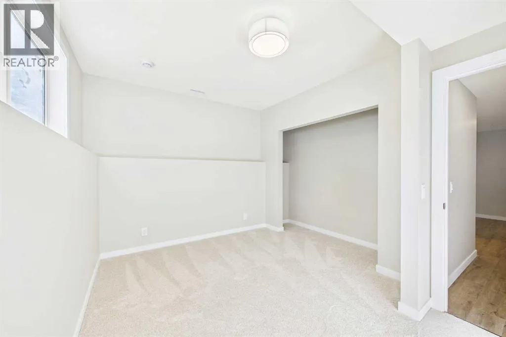 75 Everglen Road SW