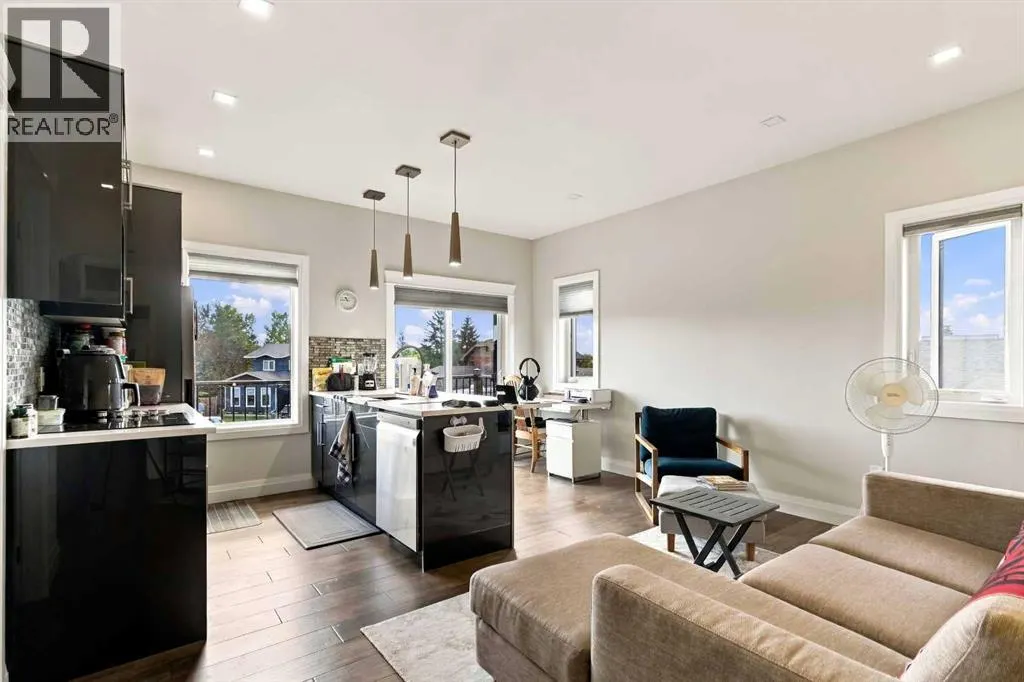 122 Clenell Bay