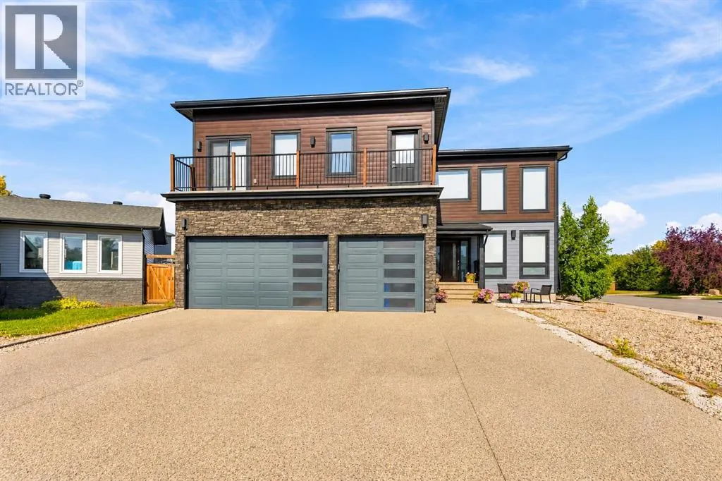 122 Clenell Bay