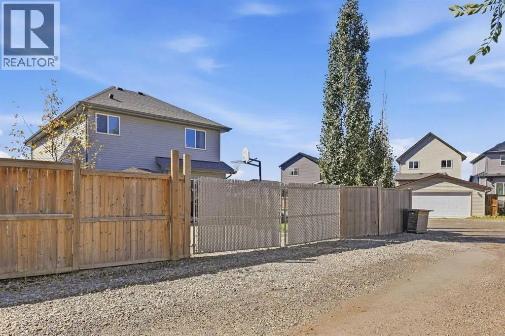 91 Copperpond Terrace SE