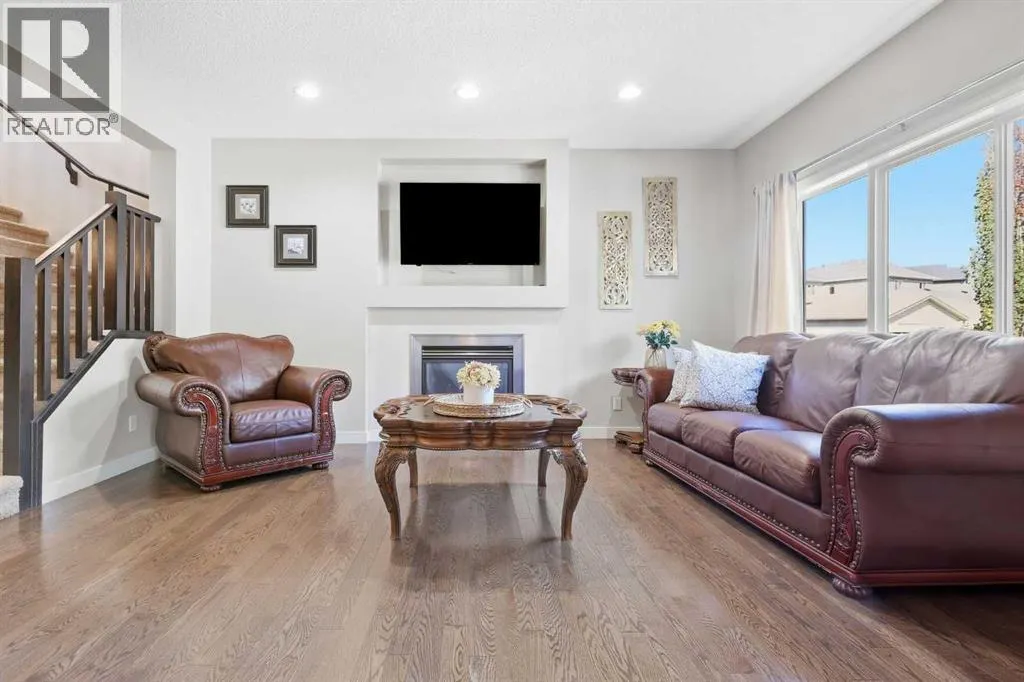 91 Copperpond Terrace SE