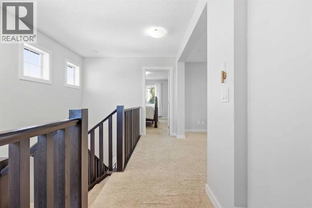 91 Copperpond Terrace SE
