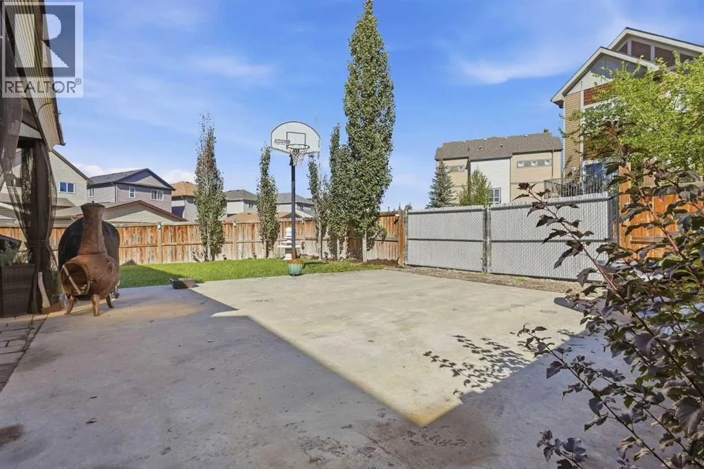 91 Copperpond Terrace SE