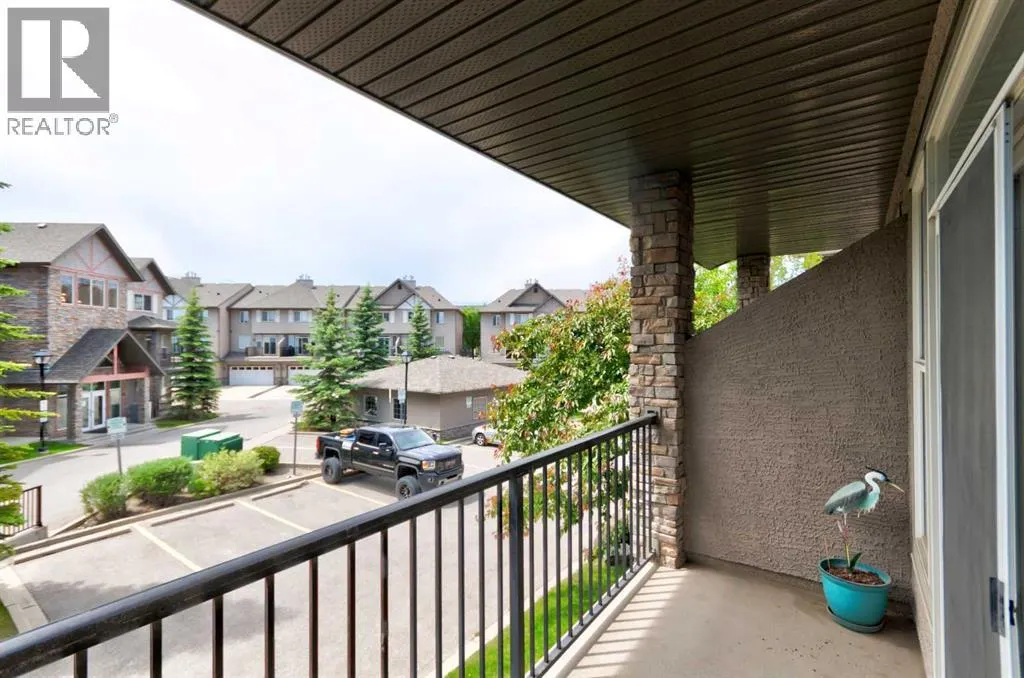 1222, 211 Aspen Stone Boulevard SW