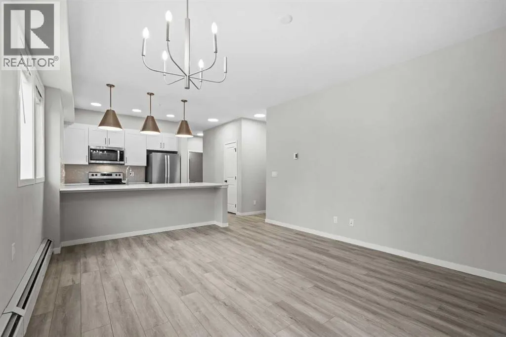 101, 140 Mahogany Street SE