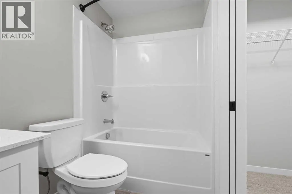 101, 140 Mahogany Street SE