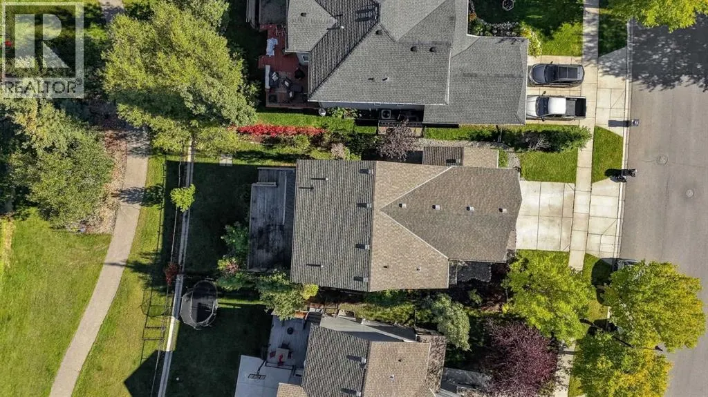 38 Drake Landing Drive