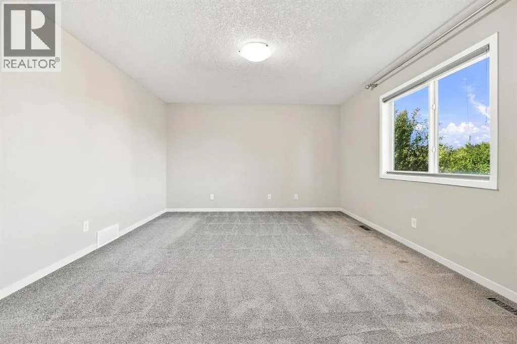 38 Drake Landing Drive