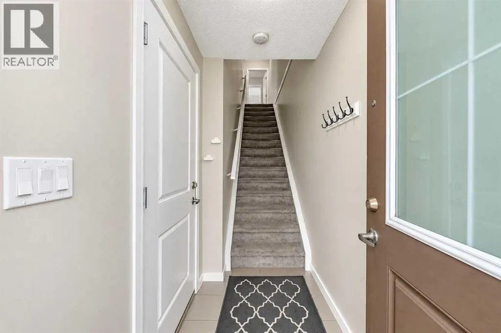 304 Marquis Lane SE