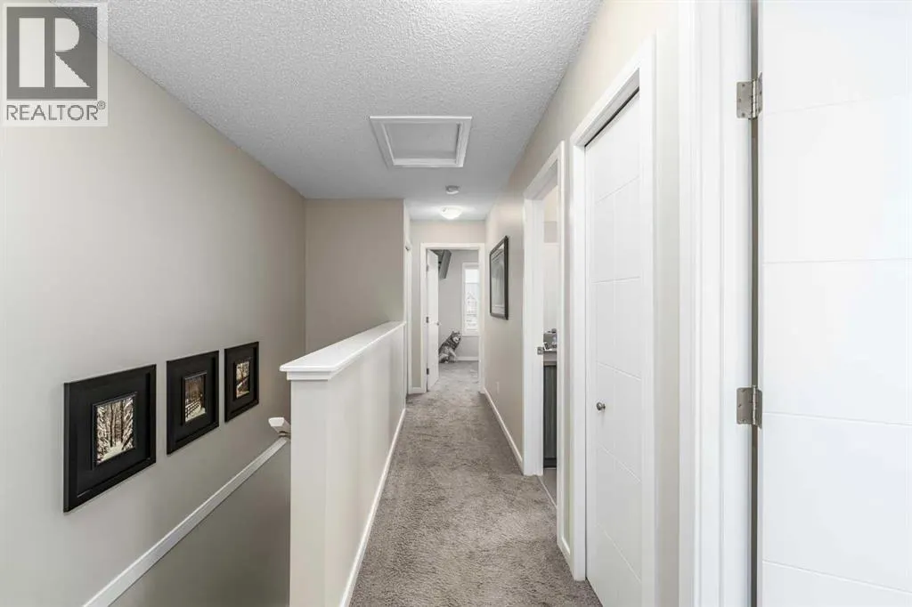 304 Marquis Lane SE
