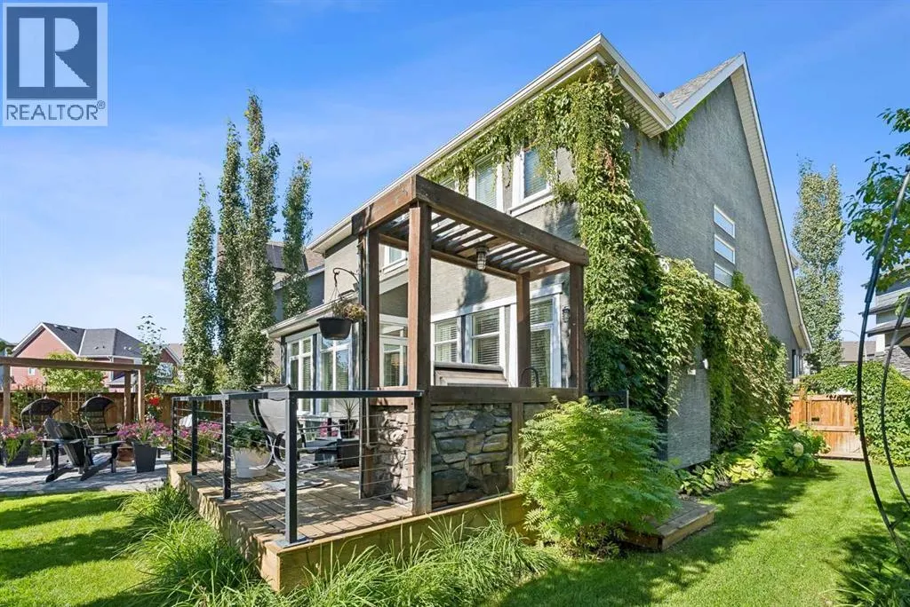 116 Masters Court SE