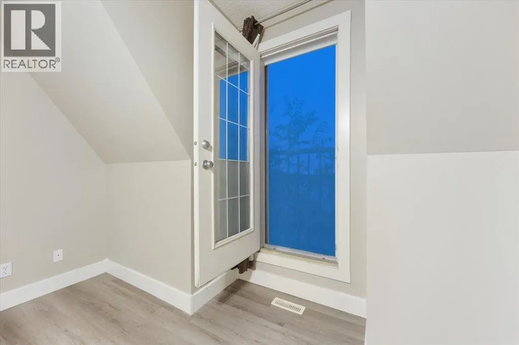 25, 29 Springborough Boulevard SW