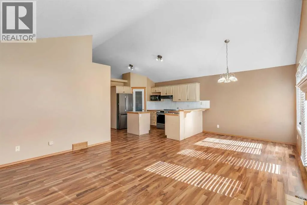 186 Cramond Close SE