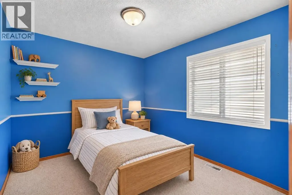 186 Cramond Close SE