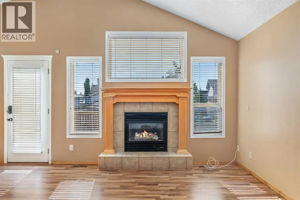 186 Cramond Close SE