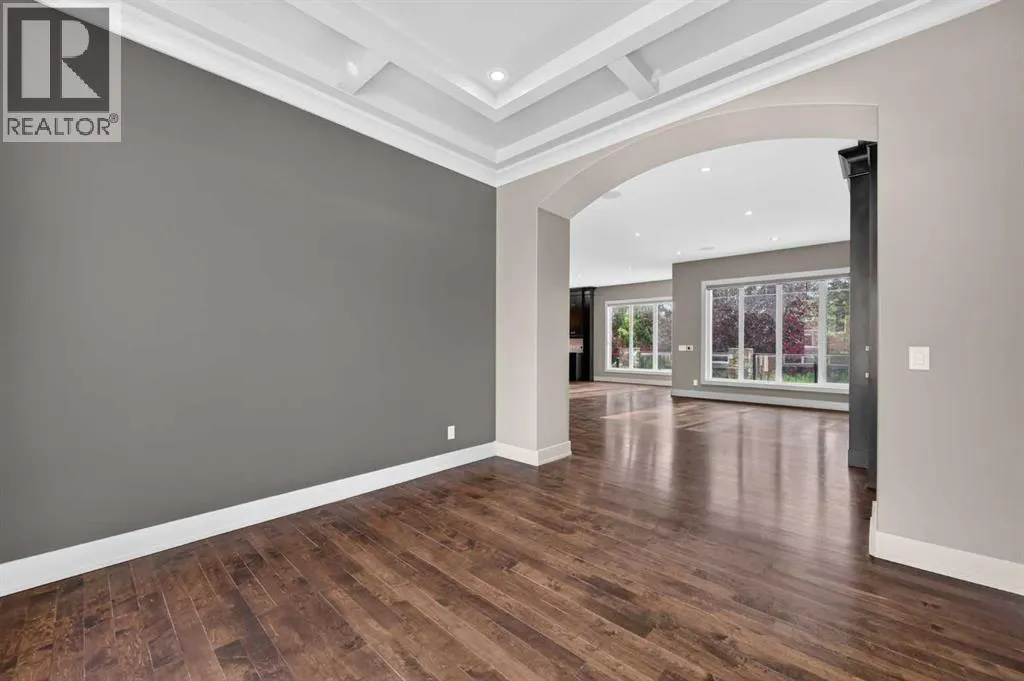 4 Aspen Cliff Close SW