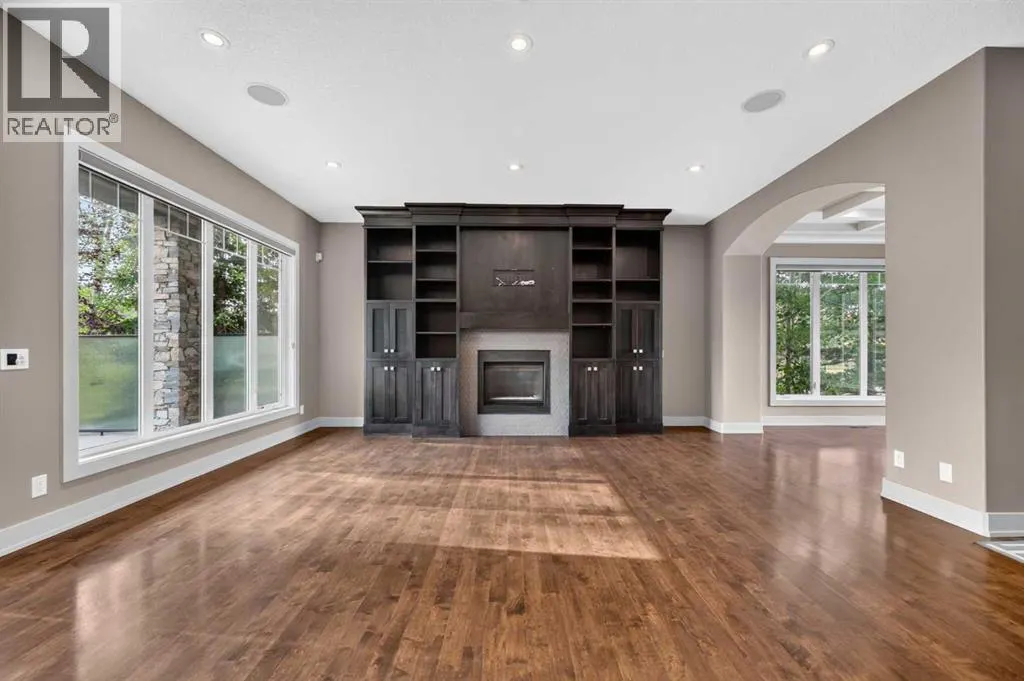 4 Aspen Cliff Close SW