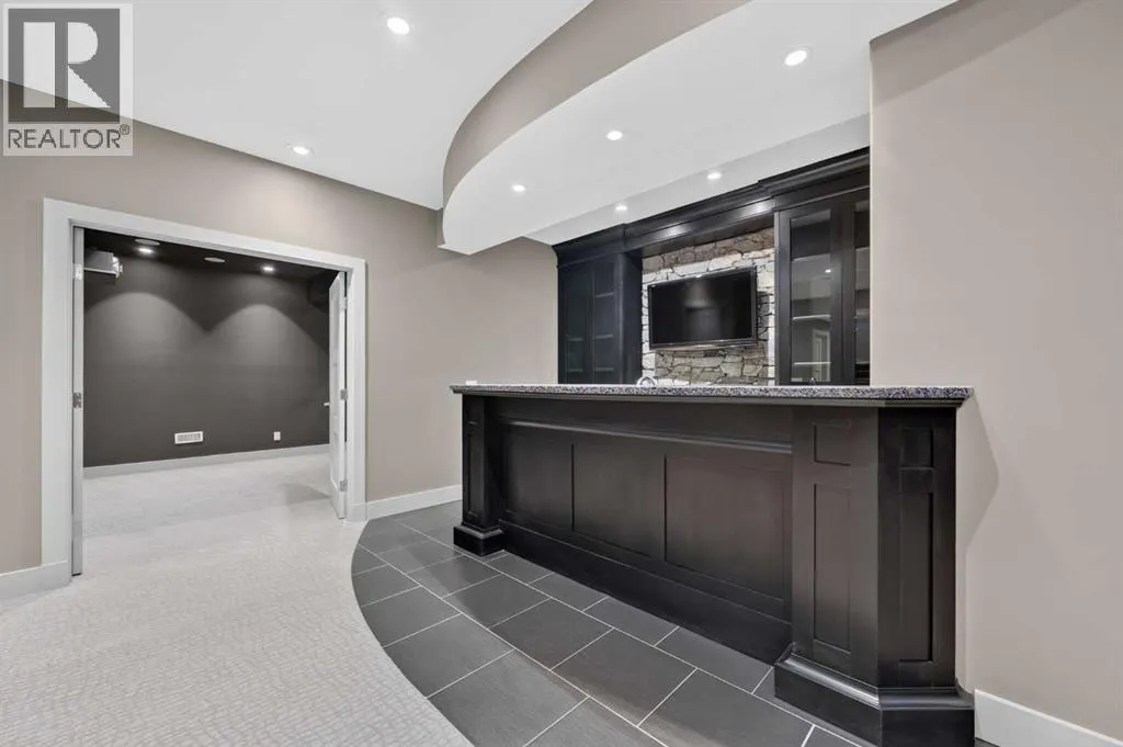 4 Aspen Cliff Close SW