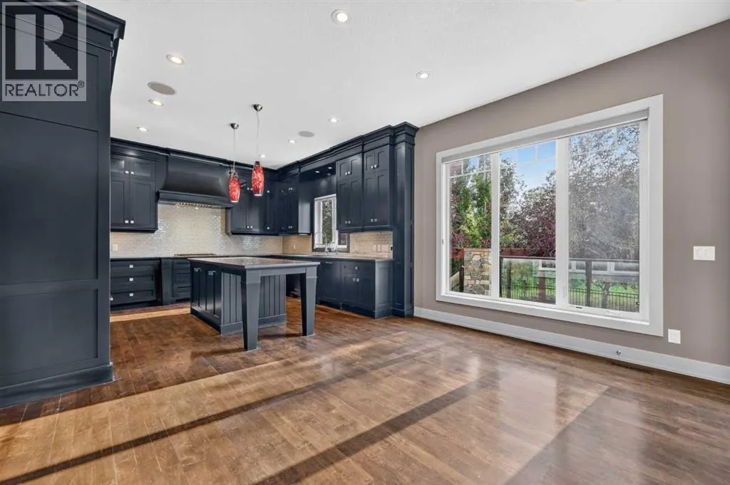 4 Aspen Cliff Close SW