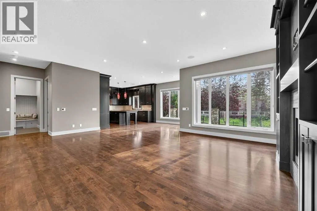 4 Aspen Cliff Close SW