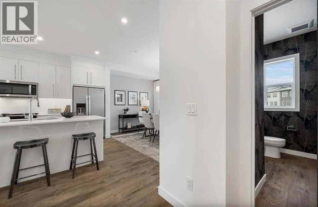 352, 141 Prince Court