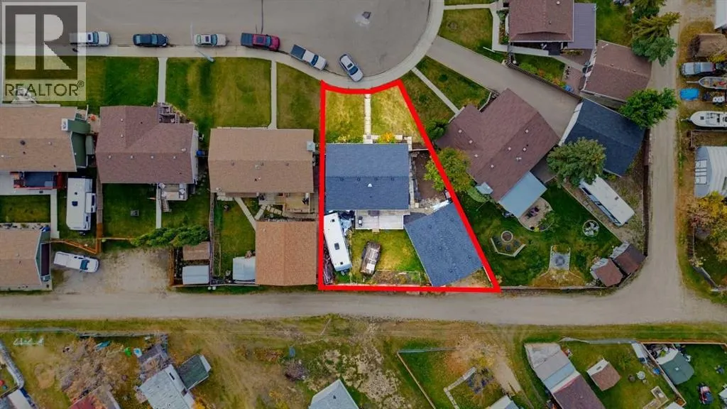 63 Dundee Crescent