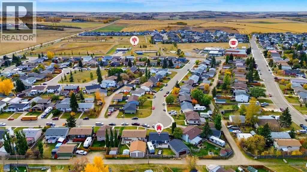 63 Dundee Crescent